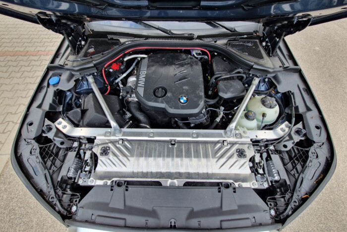 Lehet túl sportos egy BMW? 19