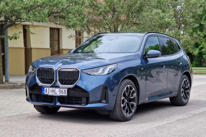 Lehet túl sportos egy BMW? 24