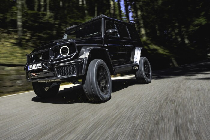 Az akadályokon és a jó ízlésen is átgázol ez a terepjáró 6 | Vezess Az akadályokon és a jó ízlésen is átgázol ez a terepjáró 6