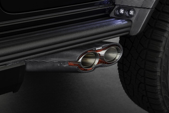 Az akadályokon és a jó ízlésen is átgázol ez a terepjáró 10 | Vezess Az akadályokon és a jó ízlésen is átgázol ez a terepjáró 10