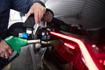 Ezért rossz ötlet tovább tankolni a kattanás után