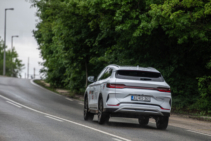 Így fogyaszthat 4 liter alatt az autó 6