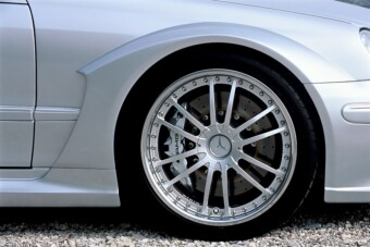 20 éves az egyik legkeményebb nyitott Mercedes