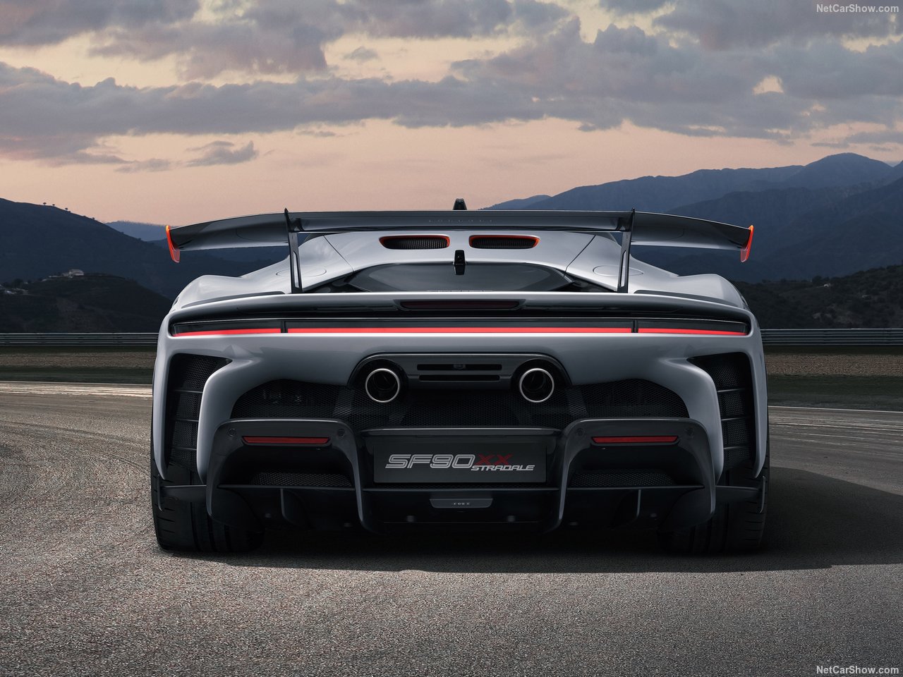 ferrari-sf90_xx_stradale-2024-1280-7ff7726947ac35f37ad2e3ec603fd0cad0 | Vezess | Vezess