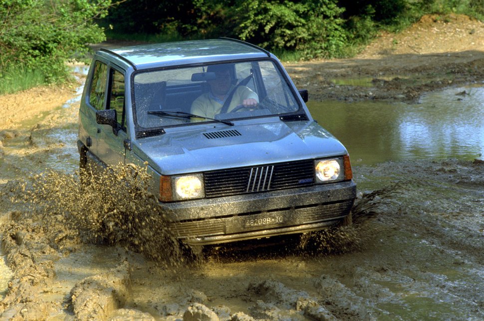 Panda 4x4 | Vezess | Vezess