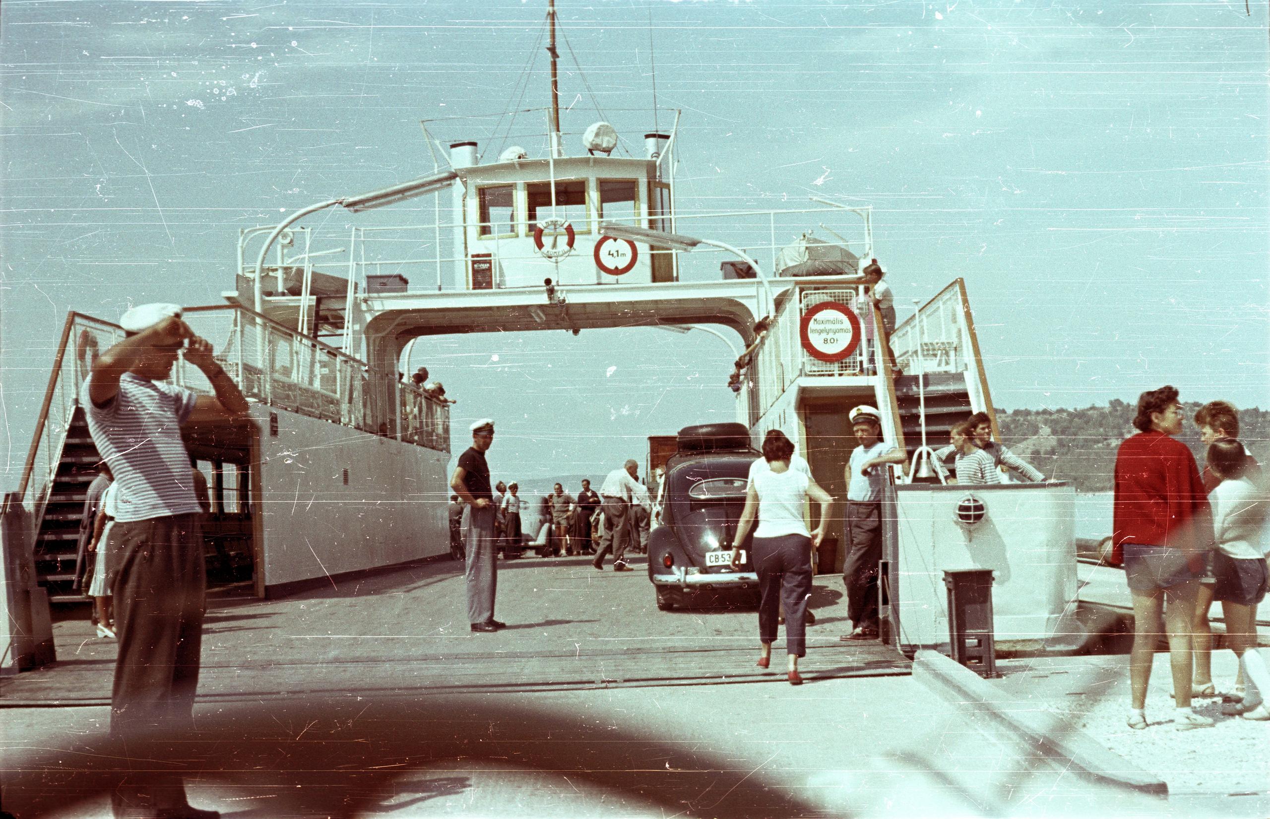 Így hajtottuk uralmunk alá a Balaton hullámait 11