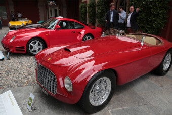 Gazdagék bevásároltak a hétvégén, röpködtek a milliárdok