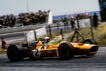 Ősrégi dizájnhoz nyúlnak vissza az F1-ben