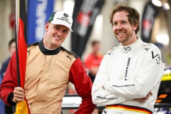 Vettel: Adjanak még esélyt Schumachernek!