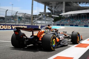 F1: Piros zászlóval ért véget a miami szabadedzés