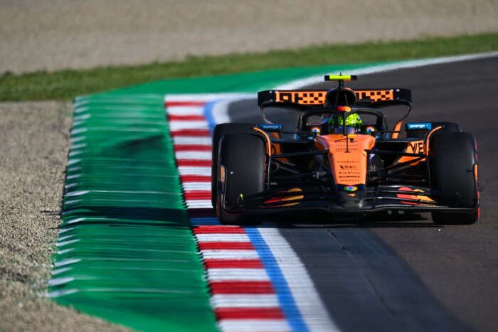 F1: A jövő évi sikert kockáztatja a McLaren?