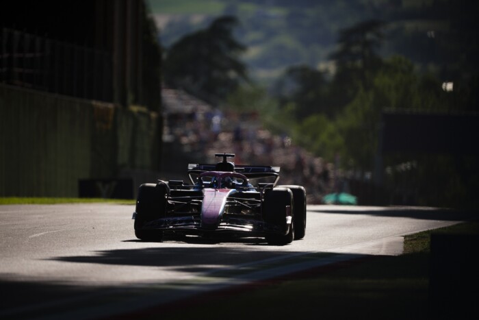 Erről lemaradtál: nyulat gázolt az F1-es pilóta