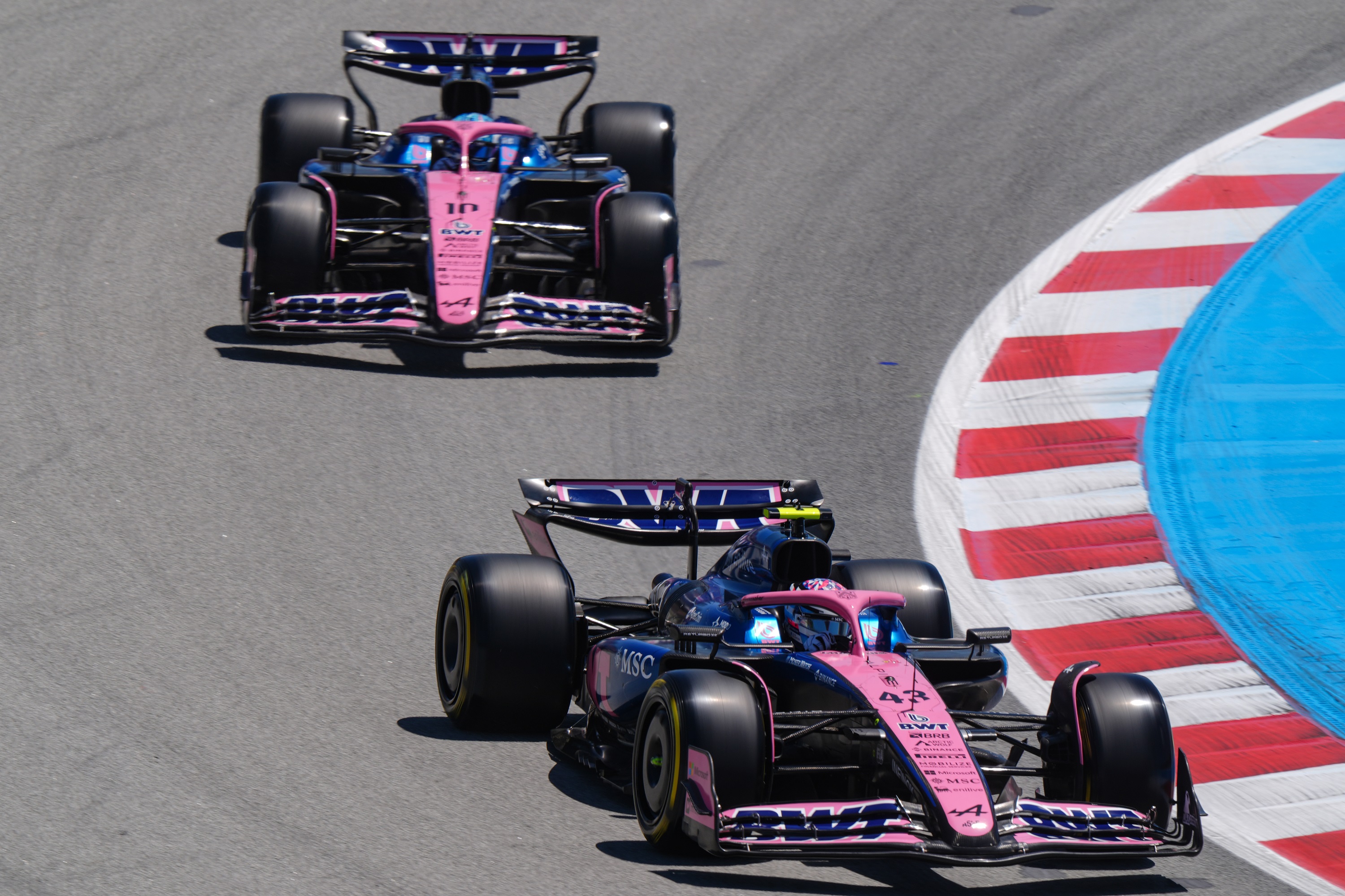 F1: További pilótacserék jöhetnek az Alpine-nál