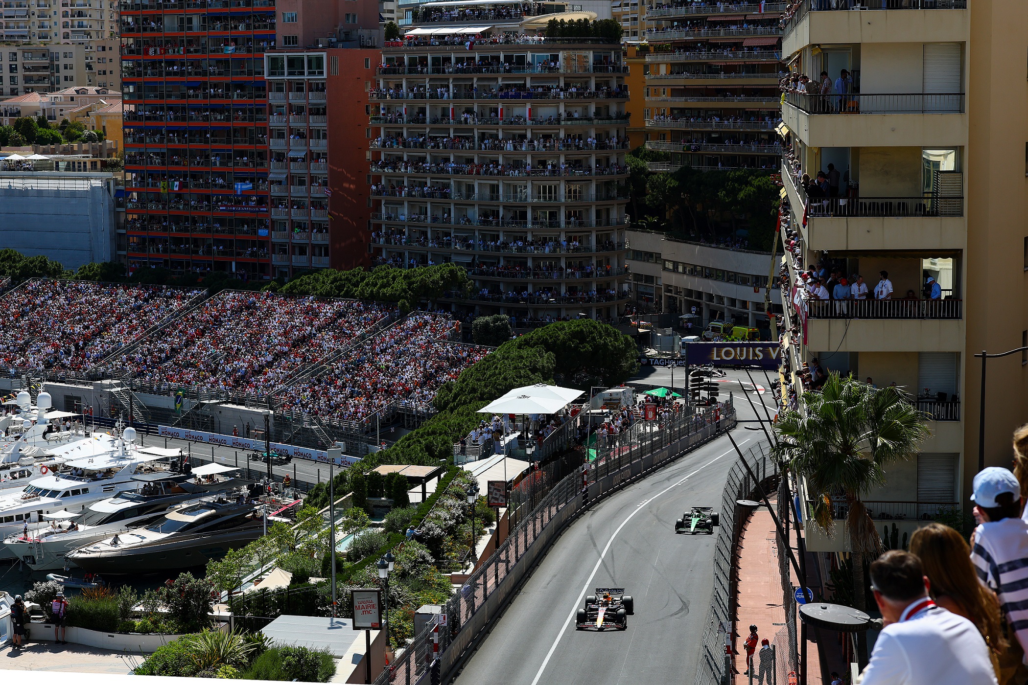 Rajongóknak üzent az F1-pilóta: ne rinyáljatok már!