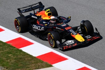 F1: Megvédte tökutolsó csapattársát Verstappen