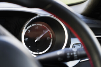 Ennyi értelme van padlógázon 