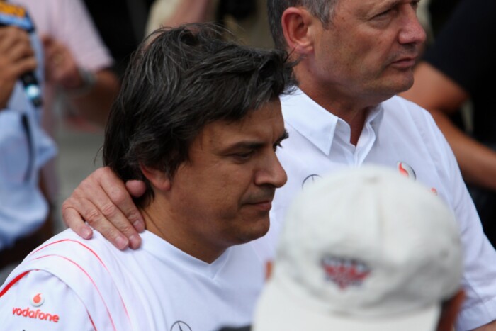 F1: Gyászol Alonso, régi harcostársa hunyt el 1