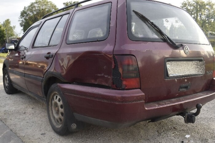 Nem semmi ez a győri autós: 24 éve eltiltották, mégis ittasan karambolozott 1 | Vezess Nem semmi ez a győri autós: 24 éve eltiltották, mégis ittasan karambolozott 1