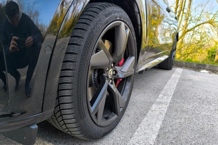 Halotti torral búcsúzik az utolsó üvöltő Jaguar 7 | Vezess Halotti torral búcsúzik az utolsó üvöltő Jaguar 7