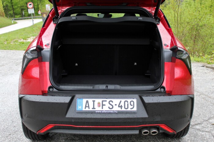 A legkisebb, a legszebb, de nem a legjobb 14