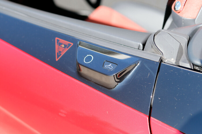 Nincs ellenfele itthon ennek a kínai autónak 9 | Vezess Nincs ellenfele itthon ennek a kínai autónak 9