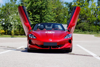 Nincs ellenfele itthon ennek a kínai autónak