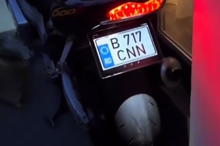 Olyan rendszámtrükköt találtunk, amilyet talán még a rendőrök sem láttak