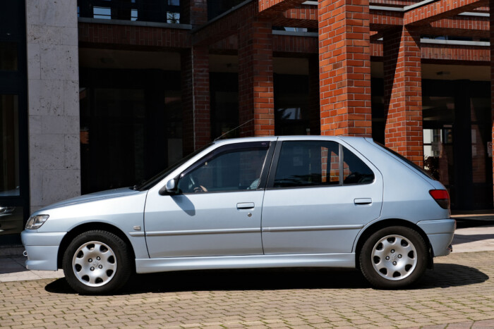 Így mennek el milliók egy olcsó használt autóra 12