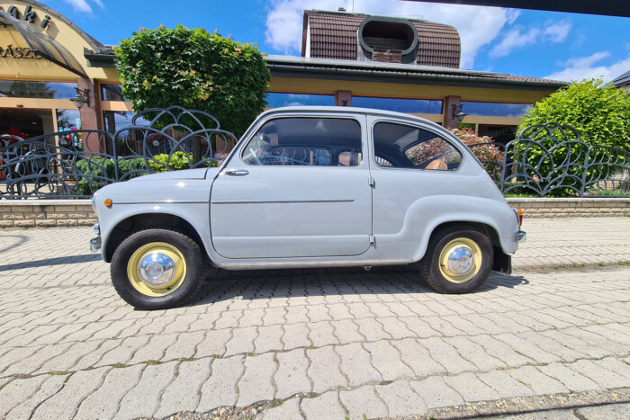 Ehhez képest egy szép Zsiguli is tucatautó 17