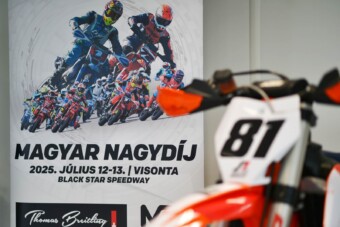 Aszfalton, ugratón, murván: ilyen motoros show még nem volt Magyarországon