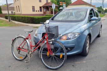 Nem látott a maszktól, elütötte a biciklist