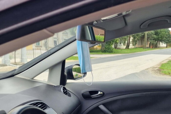 Nem látott a maszktól, elütötte a biciklist 2