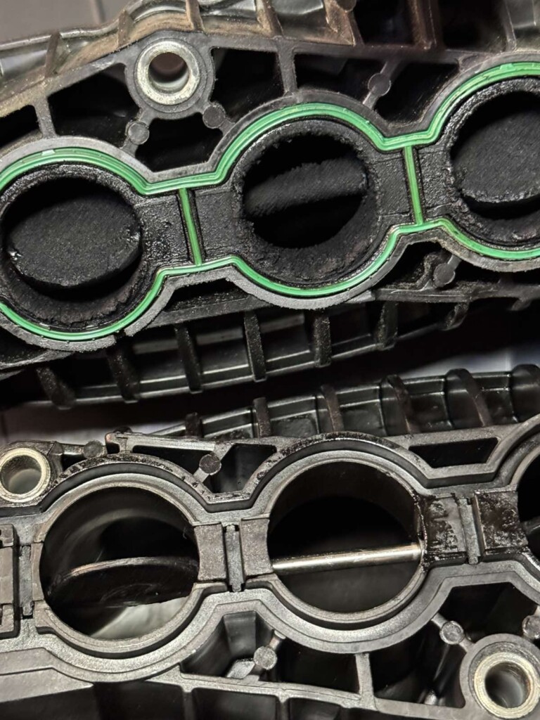 Magyaroknak ez már prémiumautó. Megéri a felárat? 11