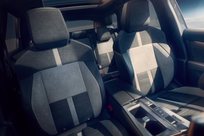 Új alfa-hím született az Opel-falkában 9