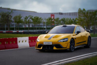 Brutális rekordot állított fel az 1500 lóerős kínai gép 7 Brutális rekordot állított fel az 1500 lóerős kínai gép 7