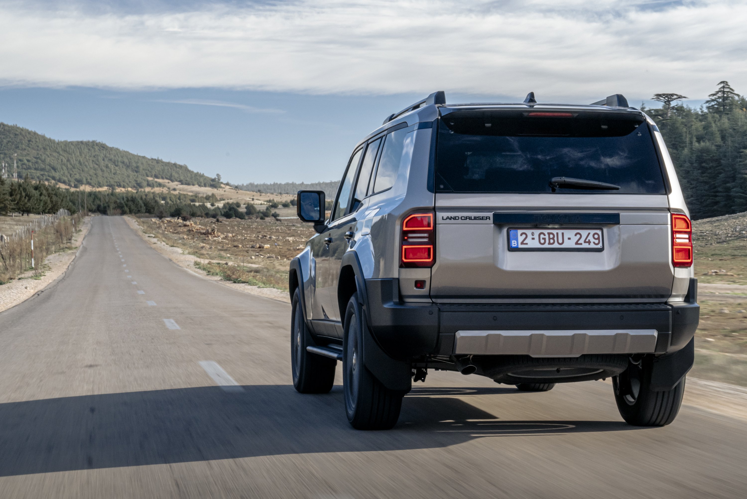 2024-newlandcruiser250-bronze-dynamics-004 | Vezess | Vezess