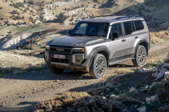 Átalakították a Land Cruisert, hogy életben maradjon