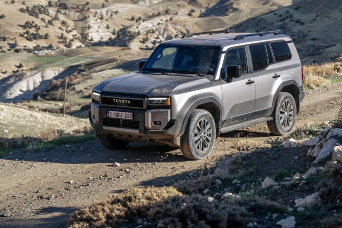 Átalakították a Land Cruisert, hogy életben maradjon