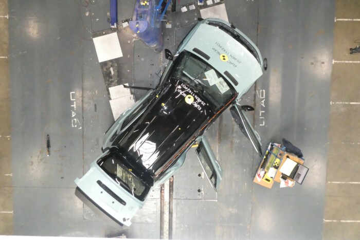 Ezek az autók a töréstesztek mostohái 6