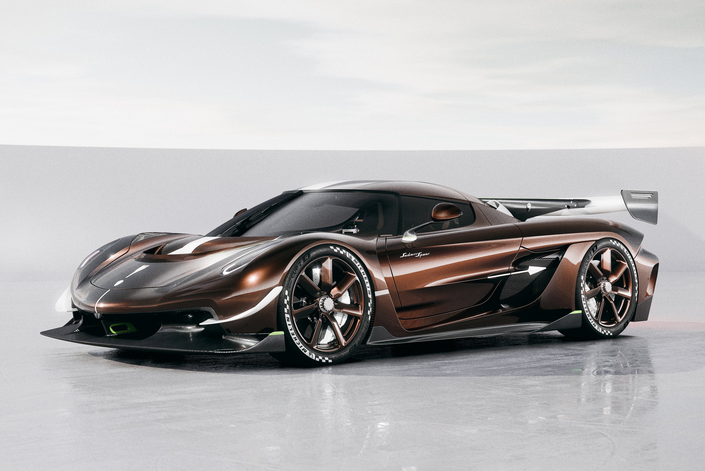 Ultrakönnyű, piszok erős, extrém drága az új Koenigsegg