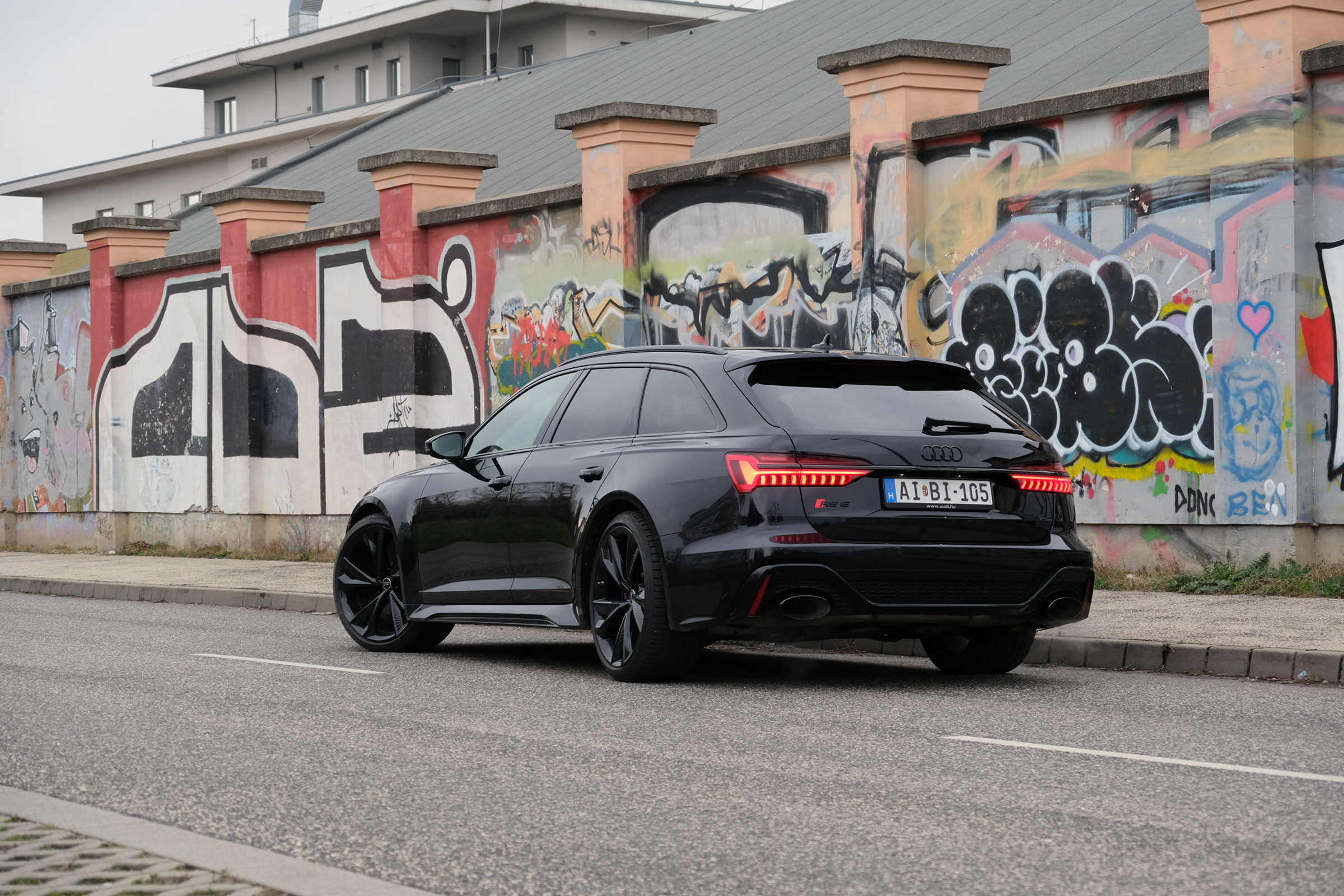 audirs6_kulsok-27 | Vezess | Vezess