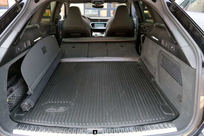 Nincs sok hátra a legmenőbb Audinak 16 | Vezess Nincs sok hátra a legmenőbb Audinak 16