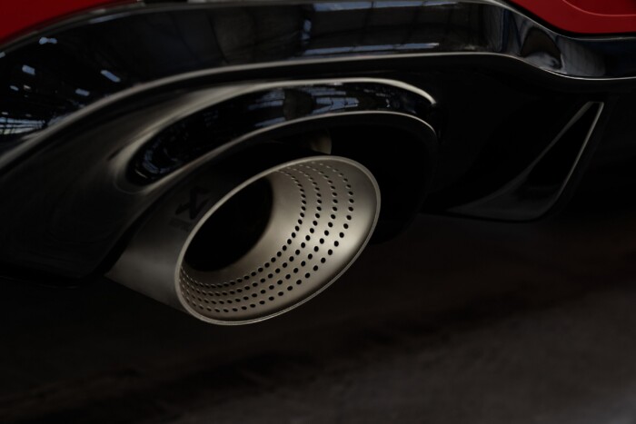 Versenyautó erejét kapta az 50 éves VW Golf GTI 9 | Vezess Versenyautó erejét kapta az 50 éves VW Golf GTI 9