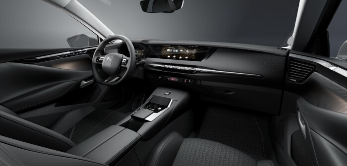 Arcot és nevet cserélt az avantgárd családi SUV 9 | Vezess Arcot és nevet cserélt az avantgárd családi SUV 9