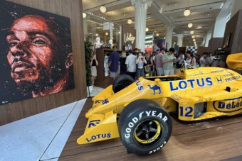 Luxusbutikot nyitott az F1, megnéztük élőben