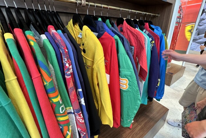 Luxusbutikot nyitott az F1, megnéztük élőben 9