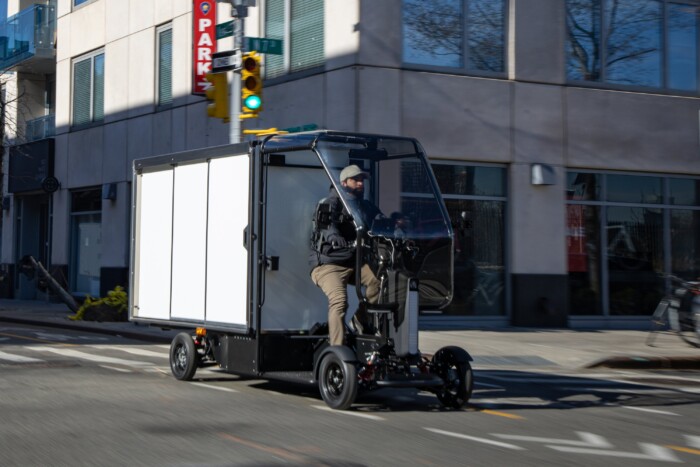 Ez a Honda messzebb megy, ha tekered 6