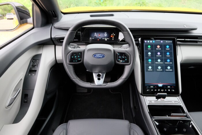 Vigyázat, nyomokban Fordot tartalmazhat 15 | Vezess Vigyázat, nyomokban Fordot tartalmazhat 15