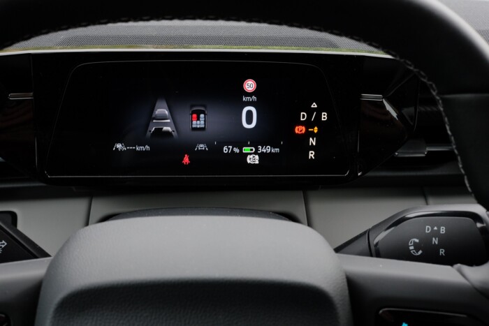 Vigyázat, nyomokban Fordot tartalmazhat 18 | Vezess Vigyázat, nyomokban Fordot tartalmazhat 18