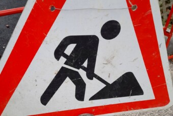 Indul a másfél hónapos felújítás, itt várható dugó